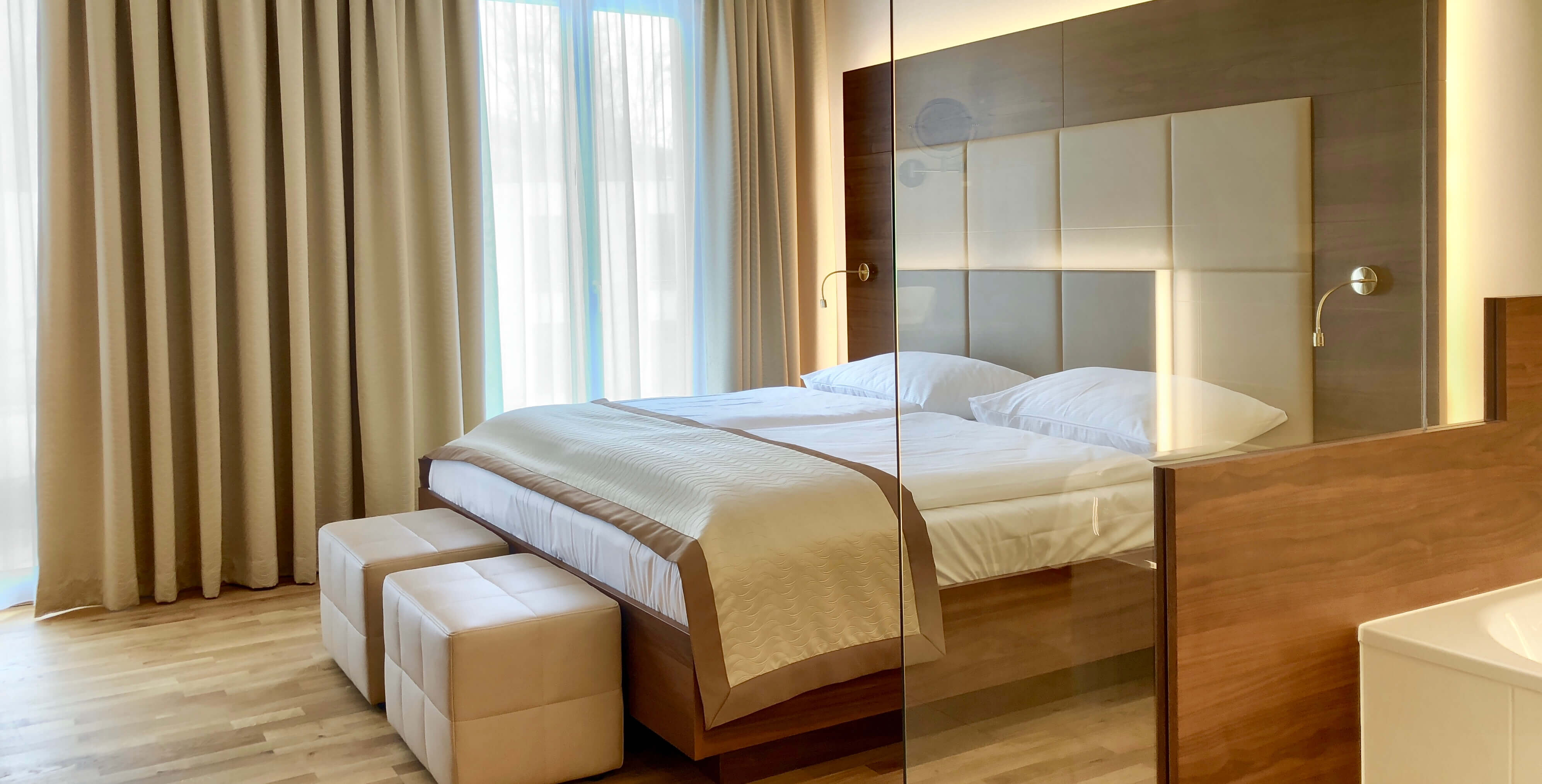 Bett Suite