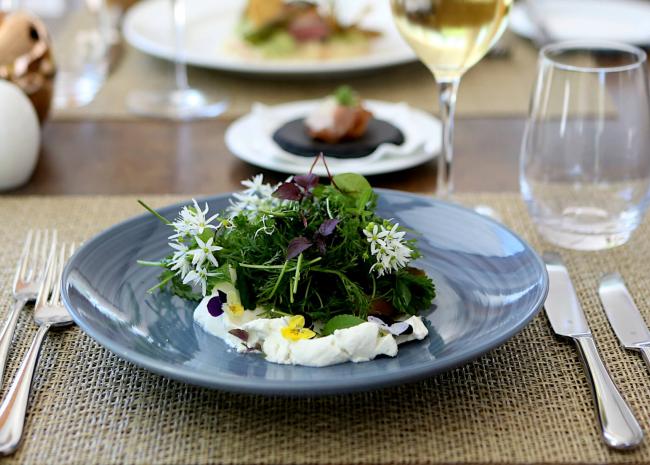 Teller mit Salat