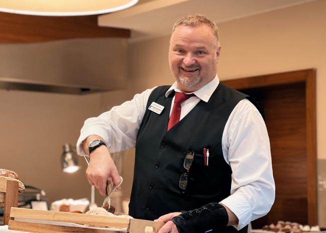 Servicemitarbeiter Servicemitarbeiter