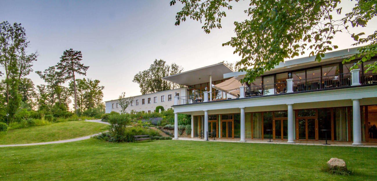 Schlosspark mauerbach front01